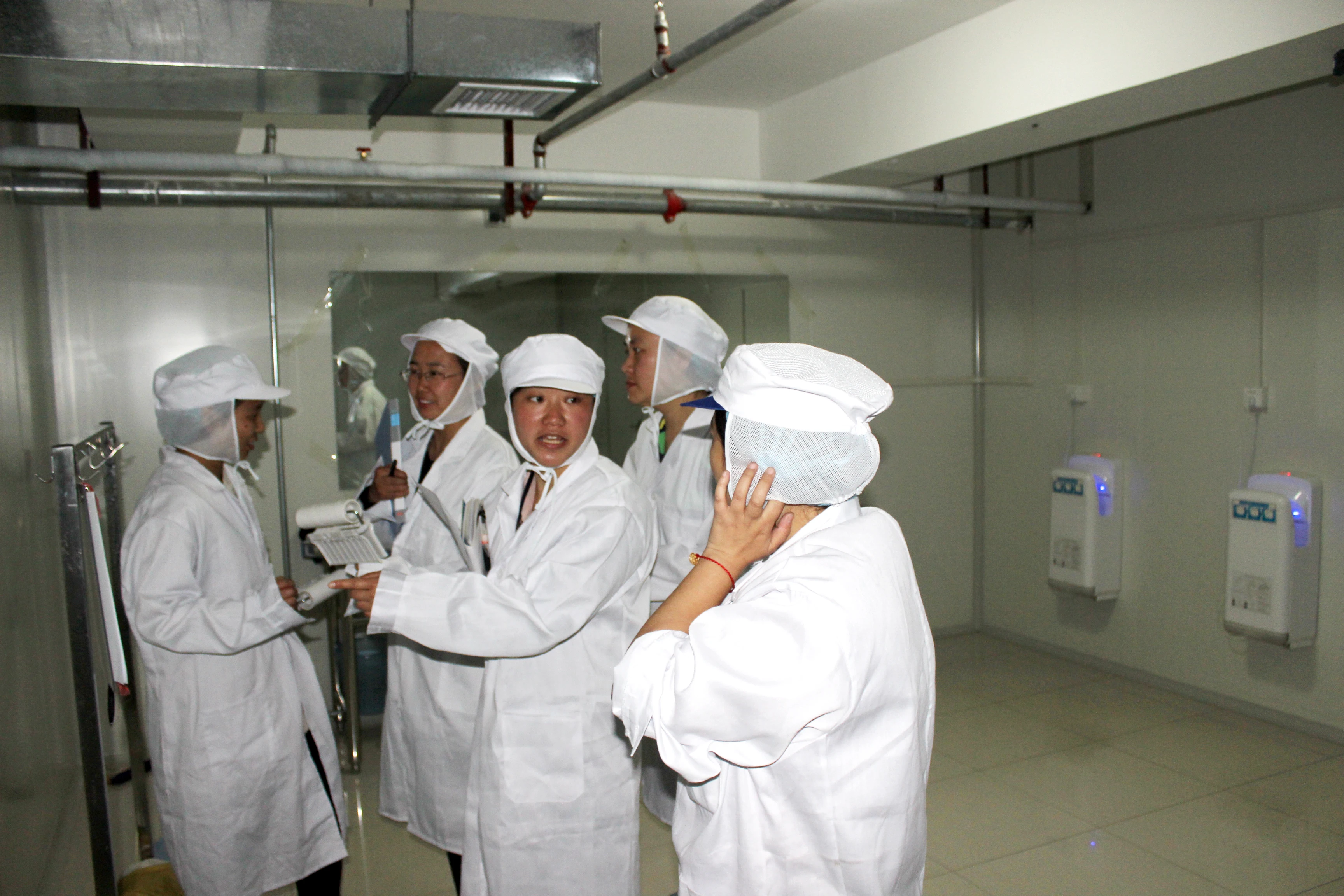 Круглый пластиковый контейнер для пищевых продуктов на заказ прозрачные банки домашних животных банка конфет с алюминиевой