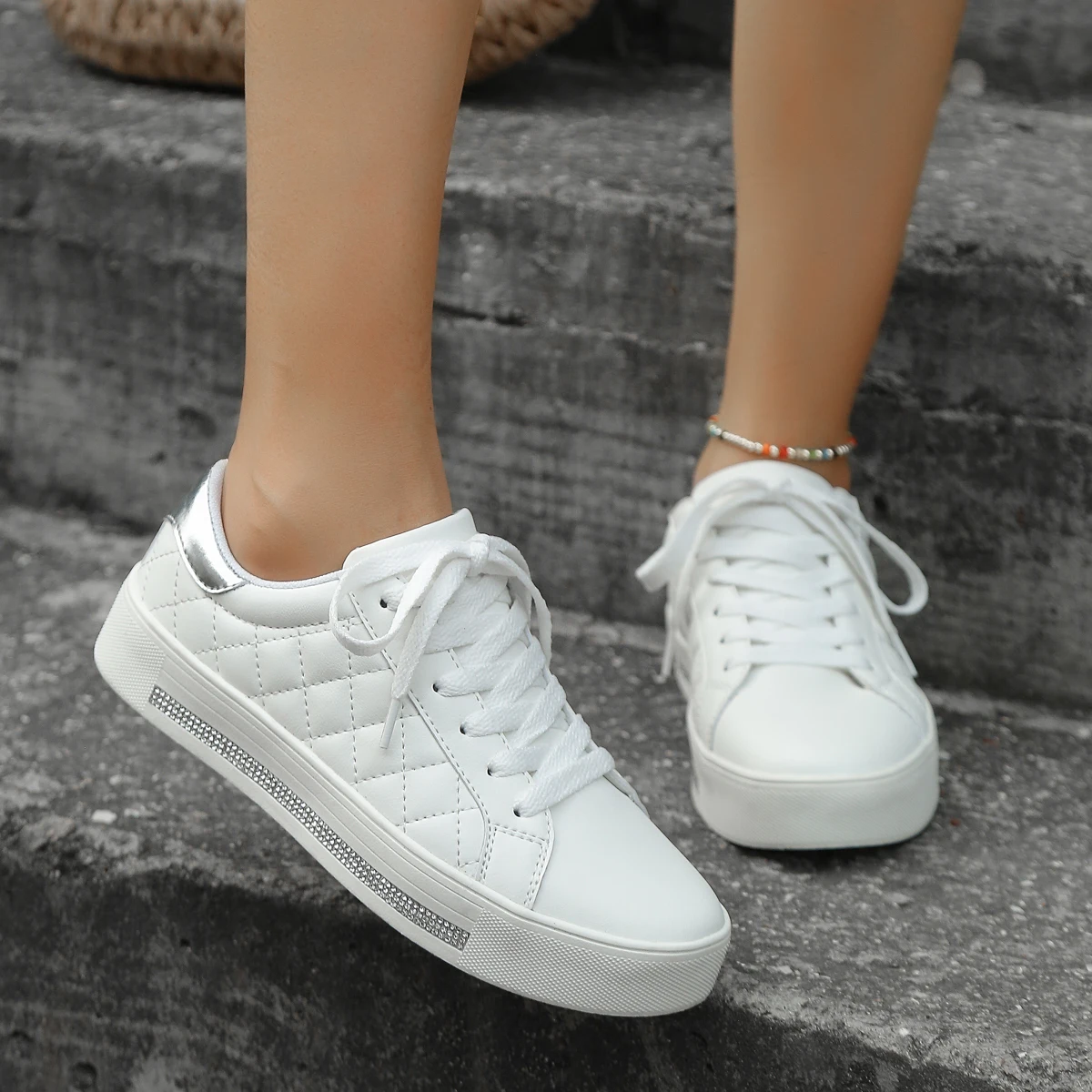 Casual Skateboarding Women Cricket Shoes Blank Logo Customized lace-up platform sports shoes for girls women ladies