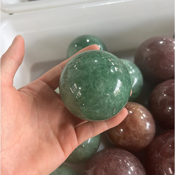 Polished Natural Green Strawberry Quartz Crystal Sphere Energy Healing Crystals Globe For Fengshui Ornaments