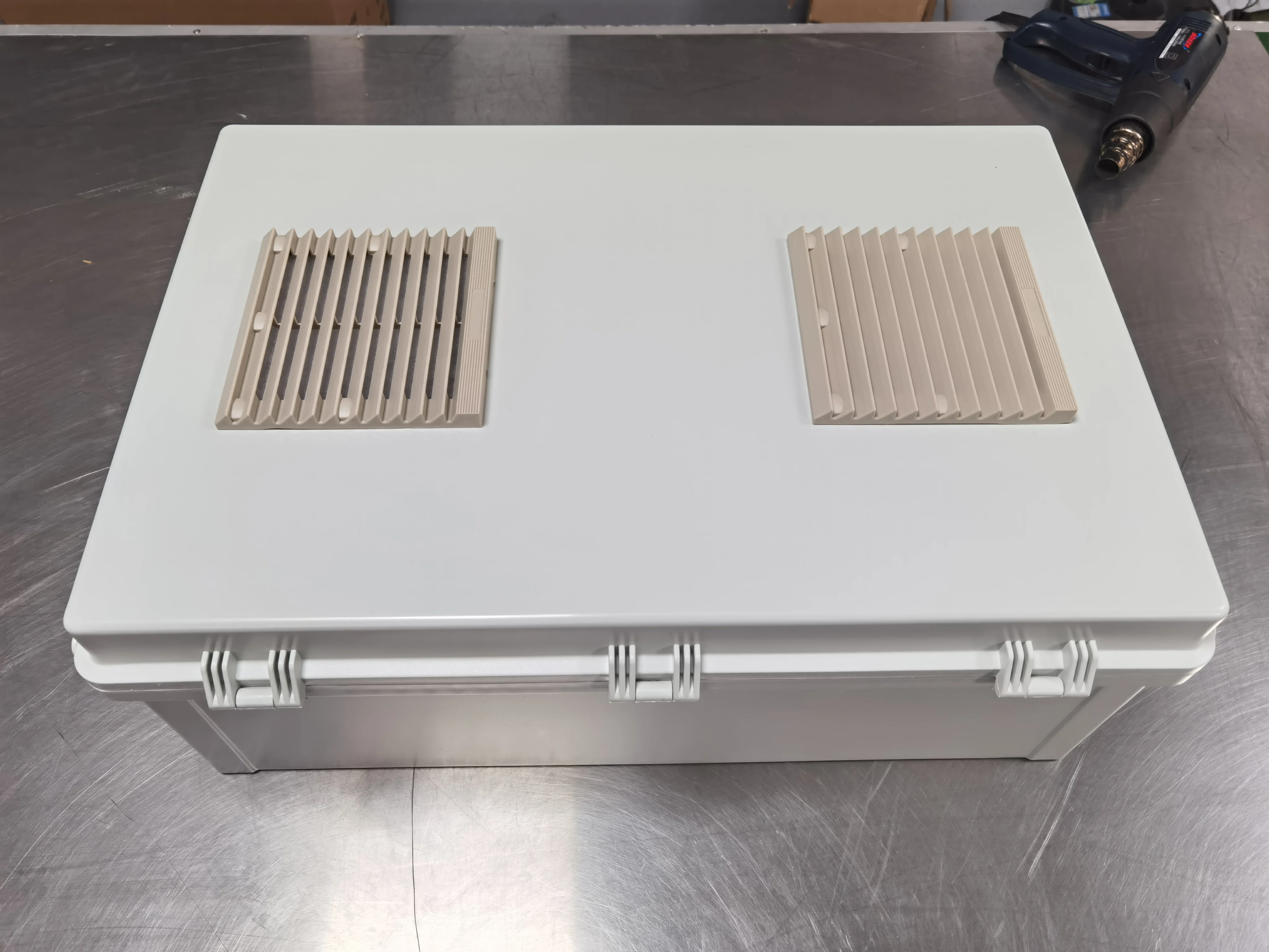 NEMA 4/4X IP65 wall mounting metal box as electronic  enclosure and box speaker switch box for outdoor and indoor USE