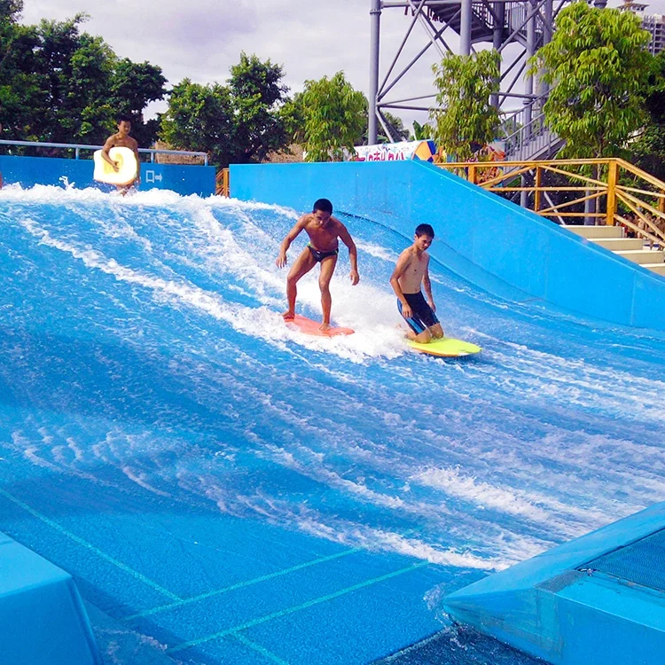 Skateboard Surfing FlowRider with wave machine for water play theme park aqua park