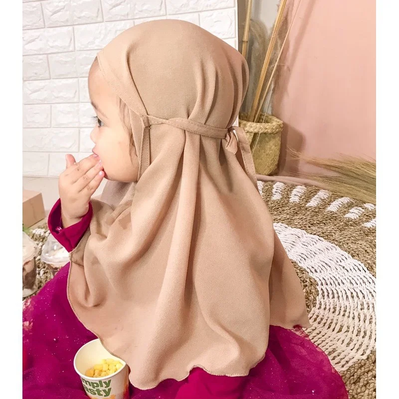 Wholesale 2-6 Years Old Solid Color Little Girl Tudung Hijab Child Baby Malaysia Turban Hat Instant Toddler Hijab for Kids Child
