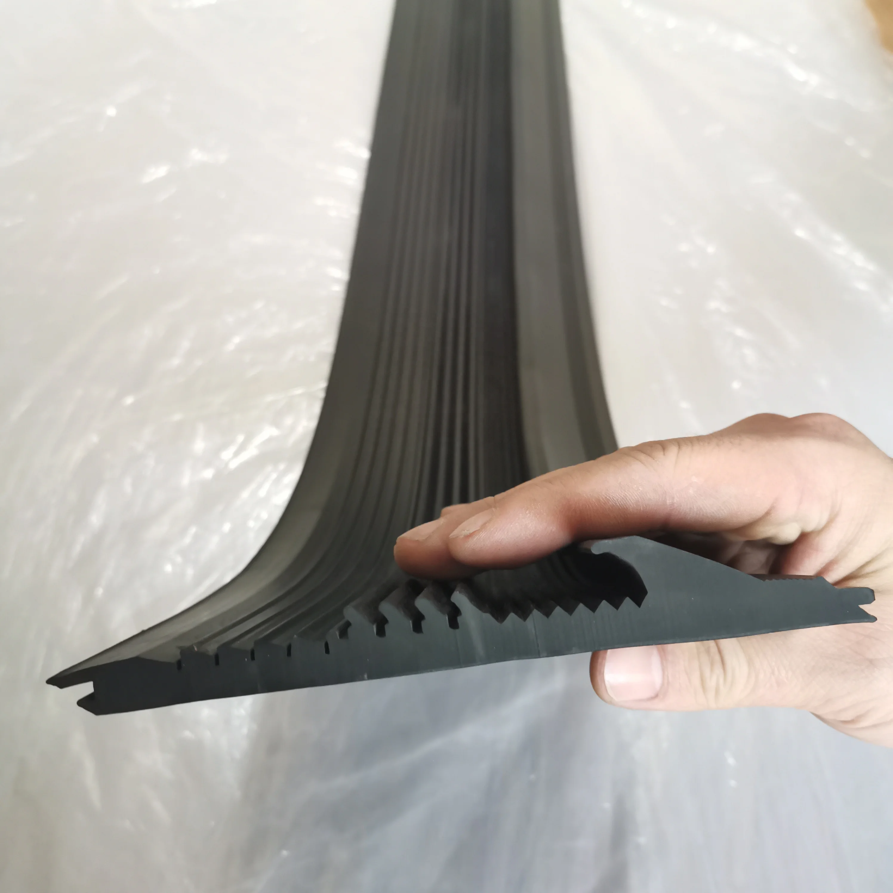Miner Plastic Rubber Mats Sluice Box Rubber Mat Sluice Box V Ribbed Rubber Mats for Sluice Box