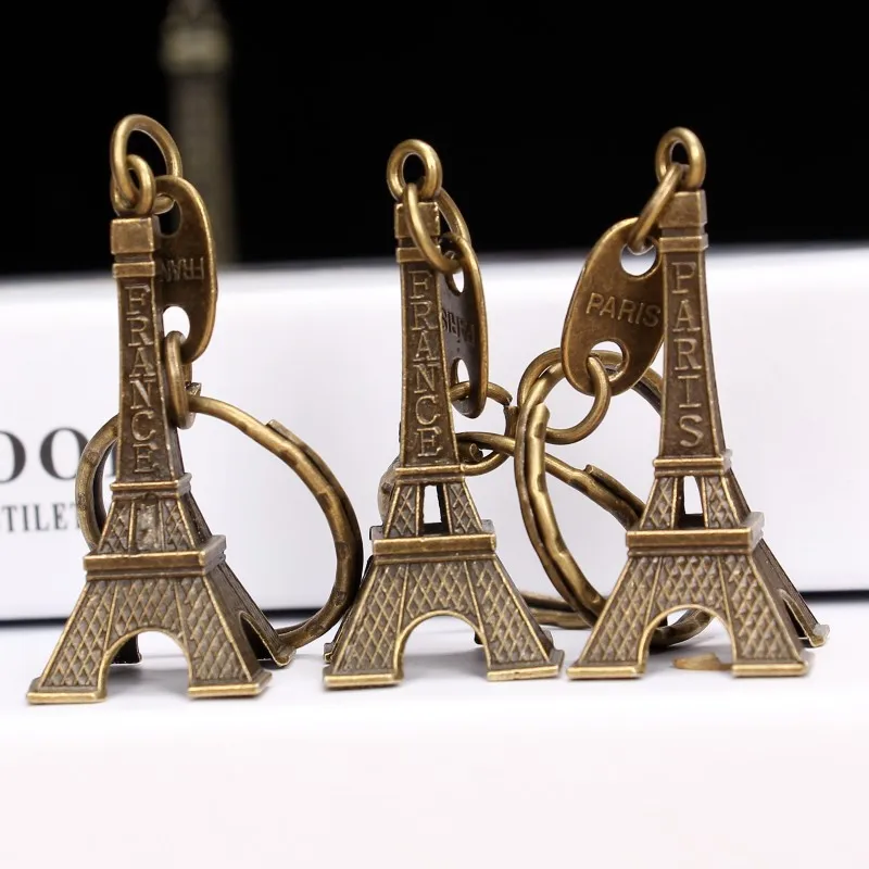 New vintage Paris Eiffel Tower key chain tower pendant key ring small gift manufacturers direct sales