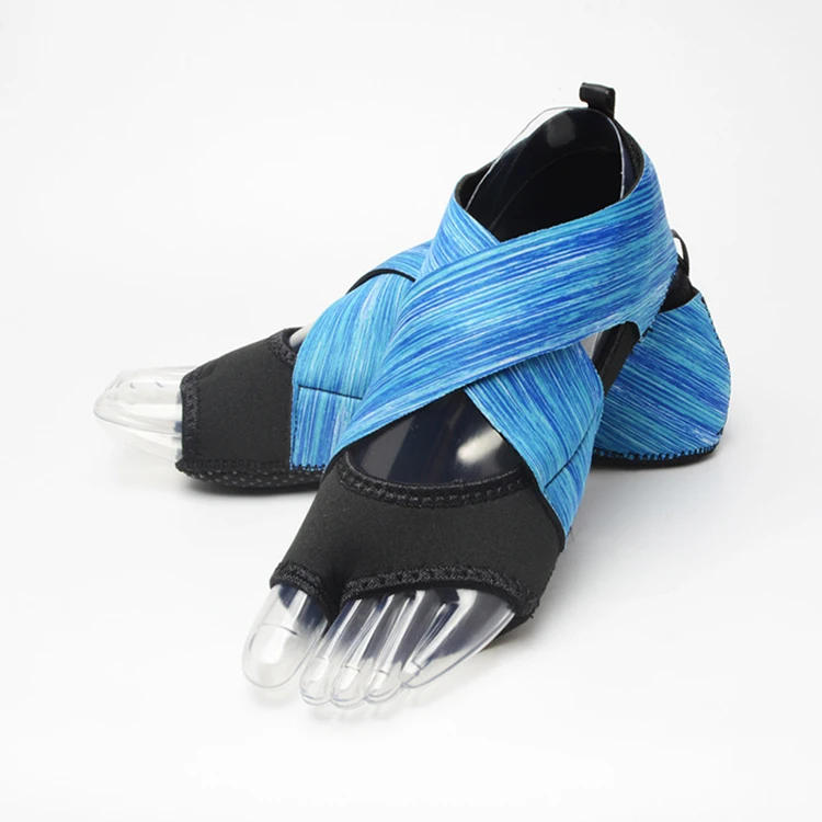 
Anti Skid Rubber Barefoot Custom Fitness Cross Straps Indoor Slip Resistant Yoga Socks 