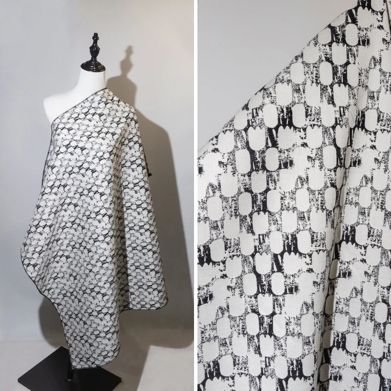 KEER Factory Customized TMD3131 Premium Brocade Polyester Lady Dress Cotton Women Brocade Metallic Jacquard Fabric for Bag