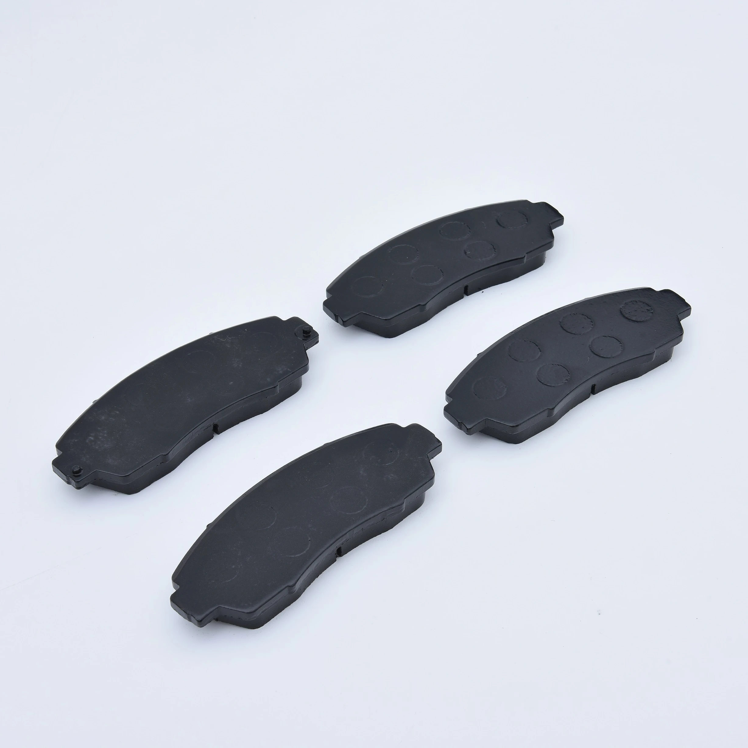 Auto spare parts ceramic brake pad for ISUZU