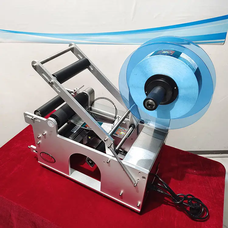 High quality round bottle labeling machine beverage non-dry sticker labeling machine with new design