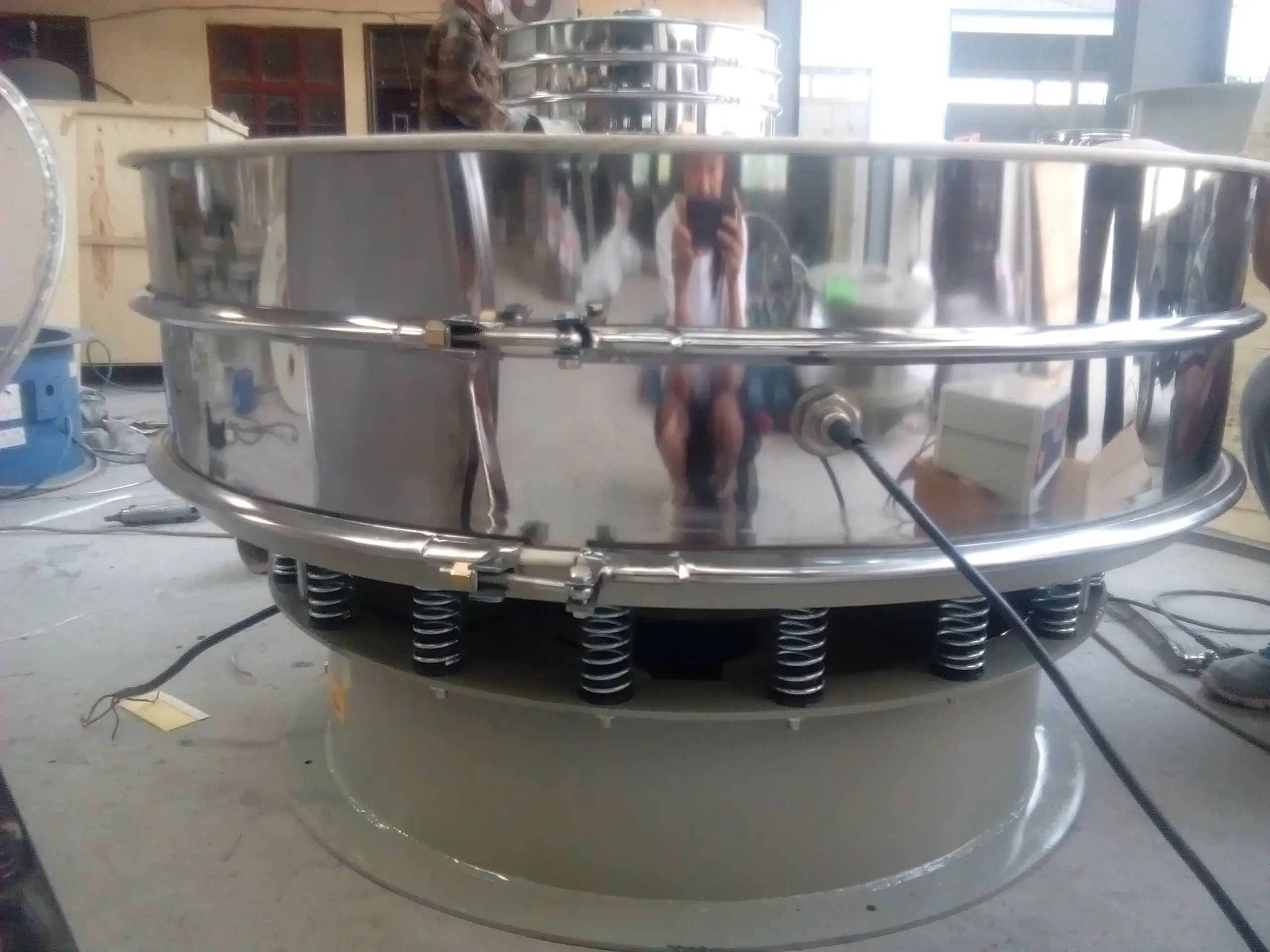 Cumin seeds vibrating sifter grain rice husk coffee bean sieving machine