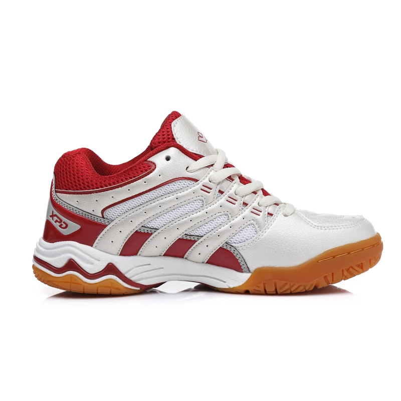 2021 New Designer Professional high quality breathable comfort badminton sport tennis volleyball shoes for Men