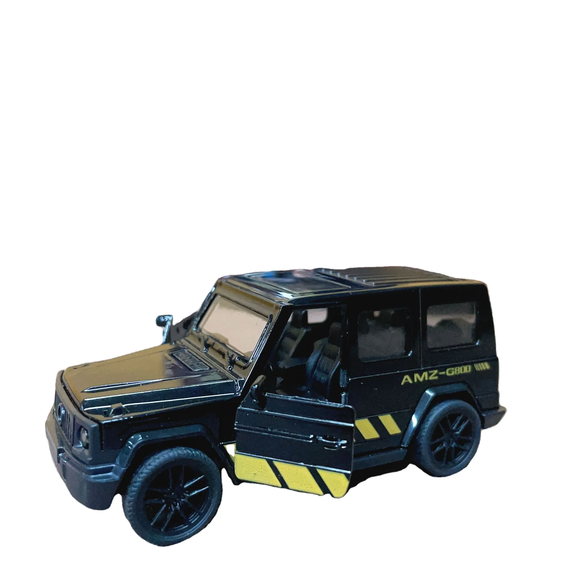 Игрушечная 1:43 машинка из сплава трехдверный спортивный автомобиль Четырехцветная модель внедорожника