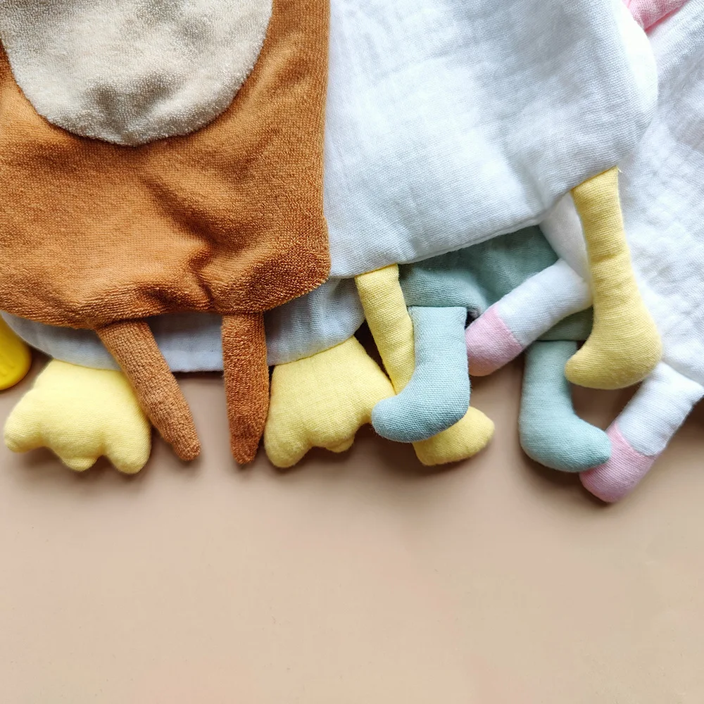 Customizable Logo Silicone Comforter Plush Baby Lovey Doll Made from 100% Cotton with Muslin and Terry Styles Infant Toys