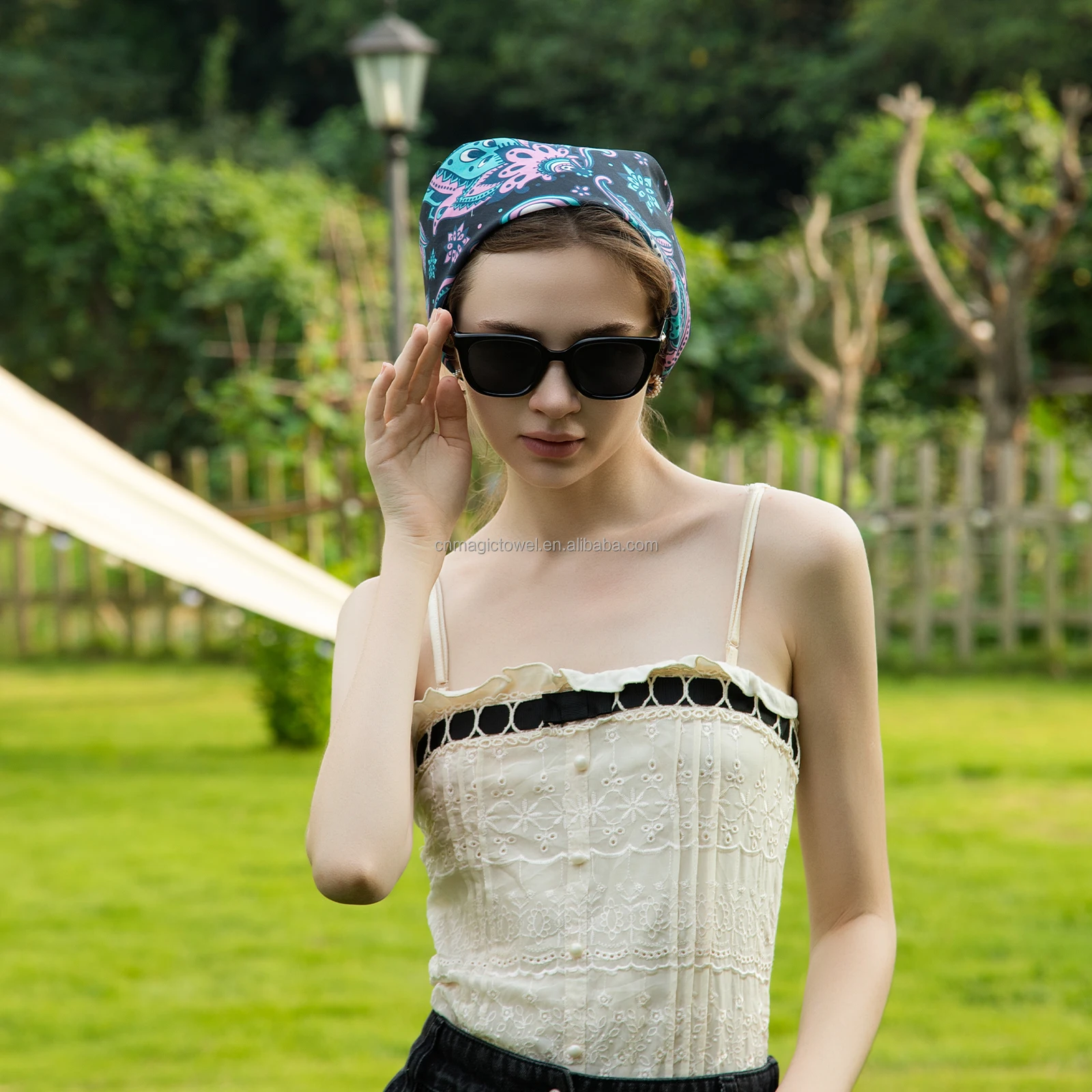 China small MOQ Bandana for men Paisley ethnic cheap softer silk person Cotton bandana jacket pet custom print Bandana for dogs