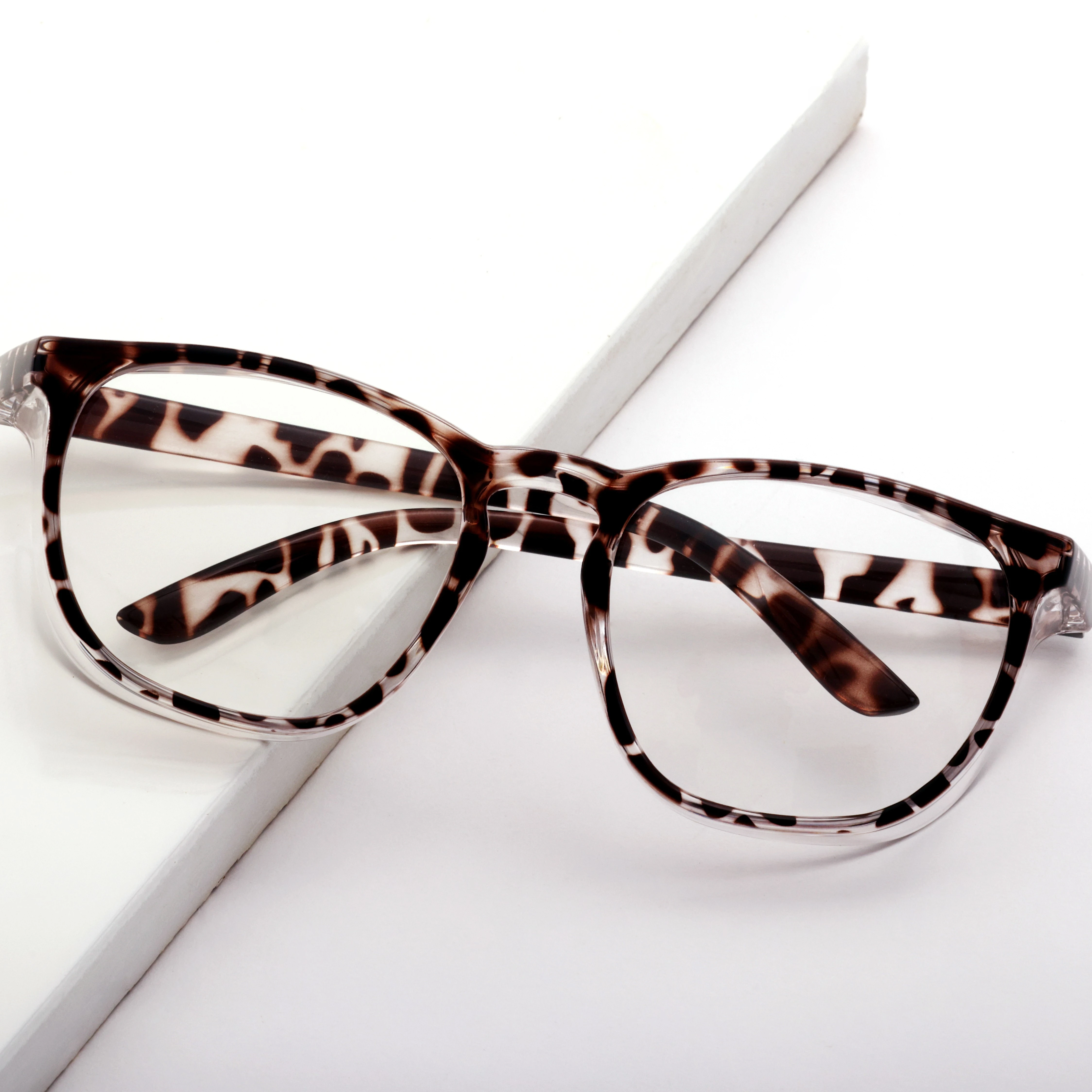 Factory Direct Sale Custom UV400 Protect Eyewear Oversized Fashionable Anti Fog Clear Eye Protection Safety Glasses