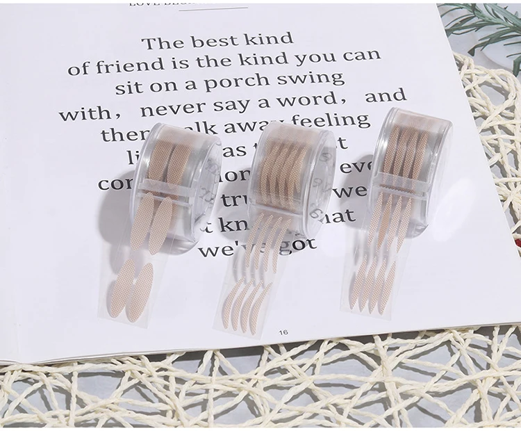OEM custom high quality roll type 300pairs  invisible eyelid tape stickers mesh wide double eyelid tape.jpg