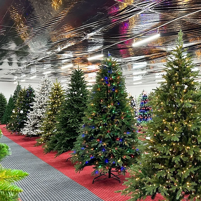 Factory Price Manufacturer Customized LED Christmas Tree PVC and PE Mixed Artificial Christmas Tree