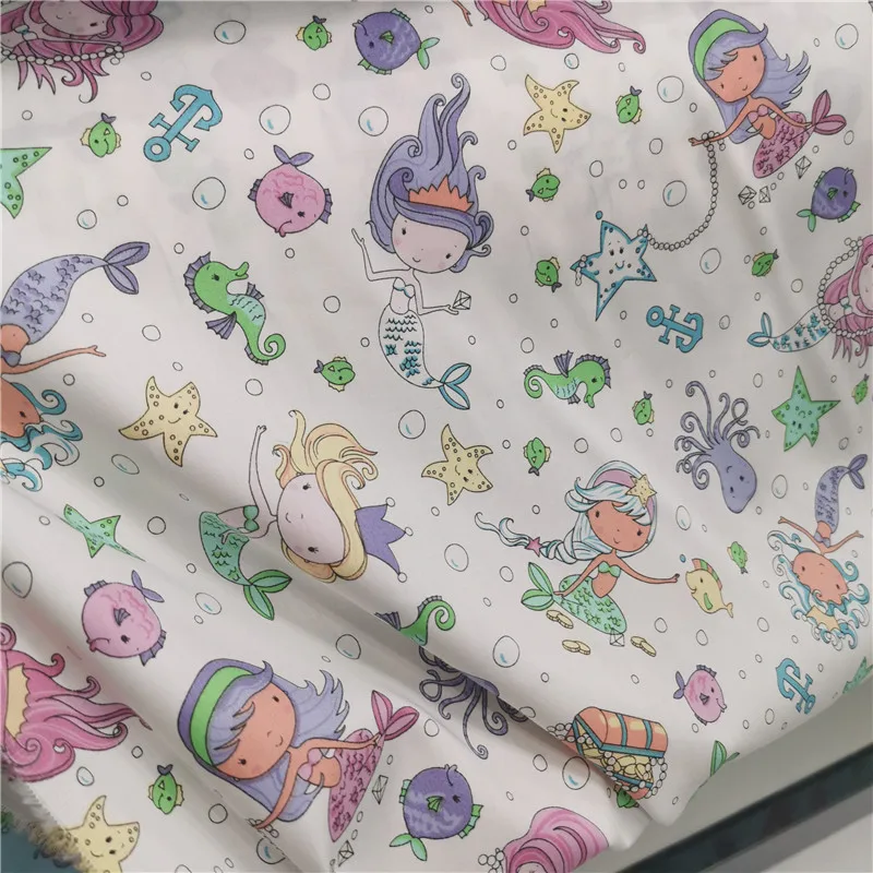 wholesale good  quality 100%cotton Christmas printed  fabric  for Christmas gift for garment