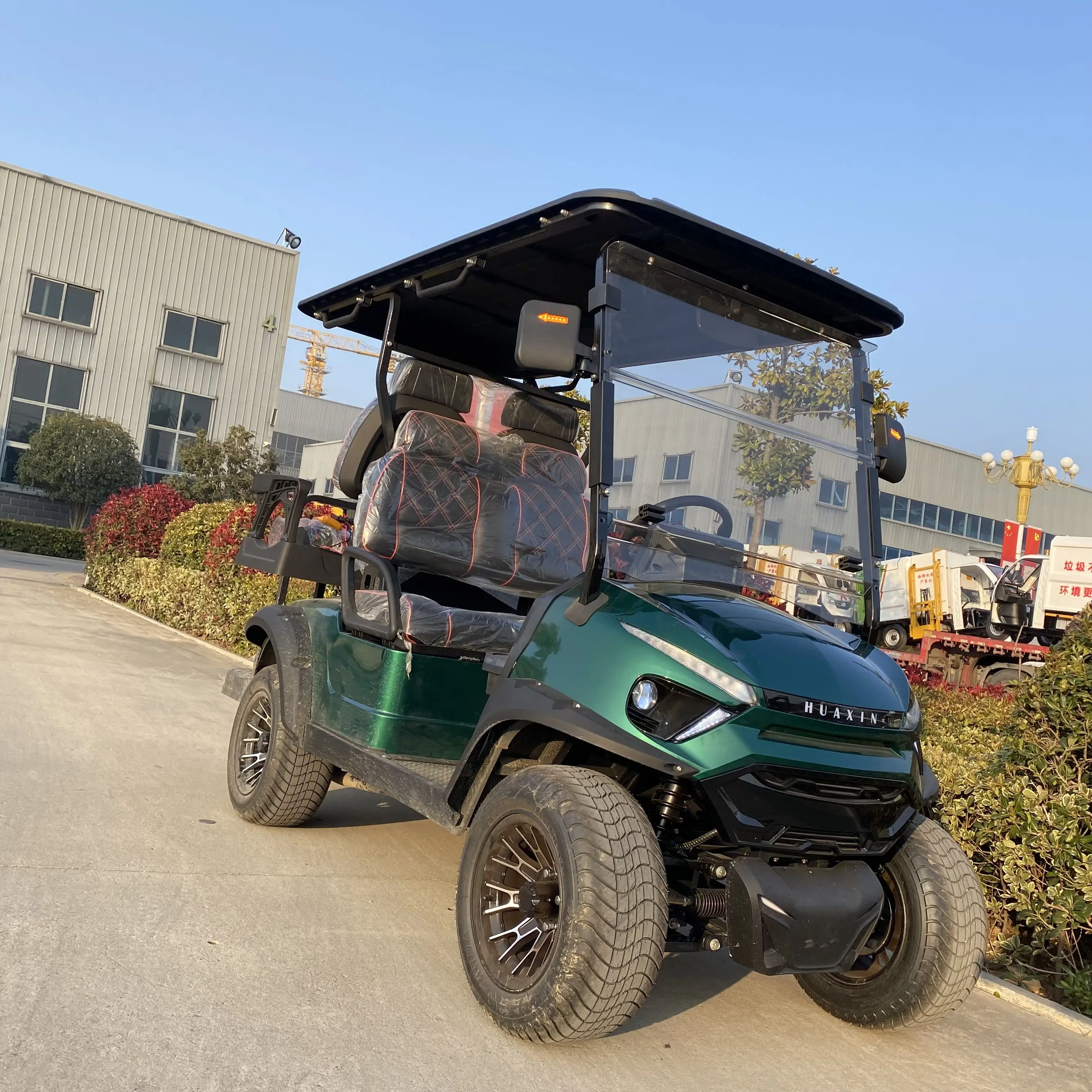 Есть готовые товары 4x4 роскошная тележка для гольфа литиевая батарея двигатель переменного тока мини-гольф-кар