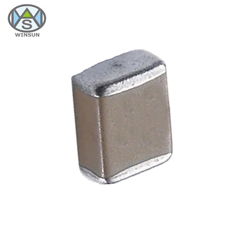 Горячая продажа многослойный 1812 4532 120nF 250V 124 чип керамический конденсатор для электроники общего назначения