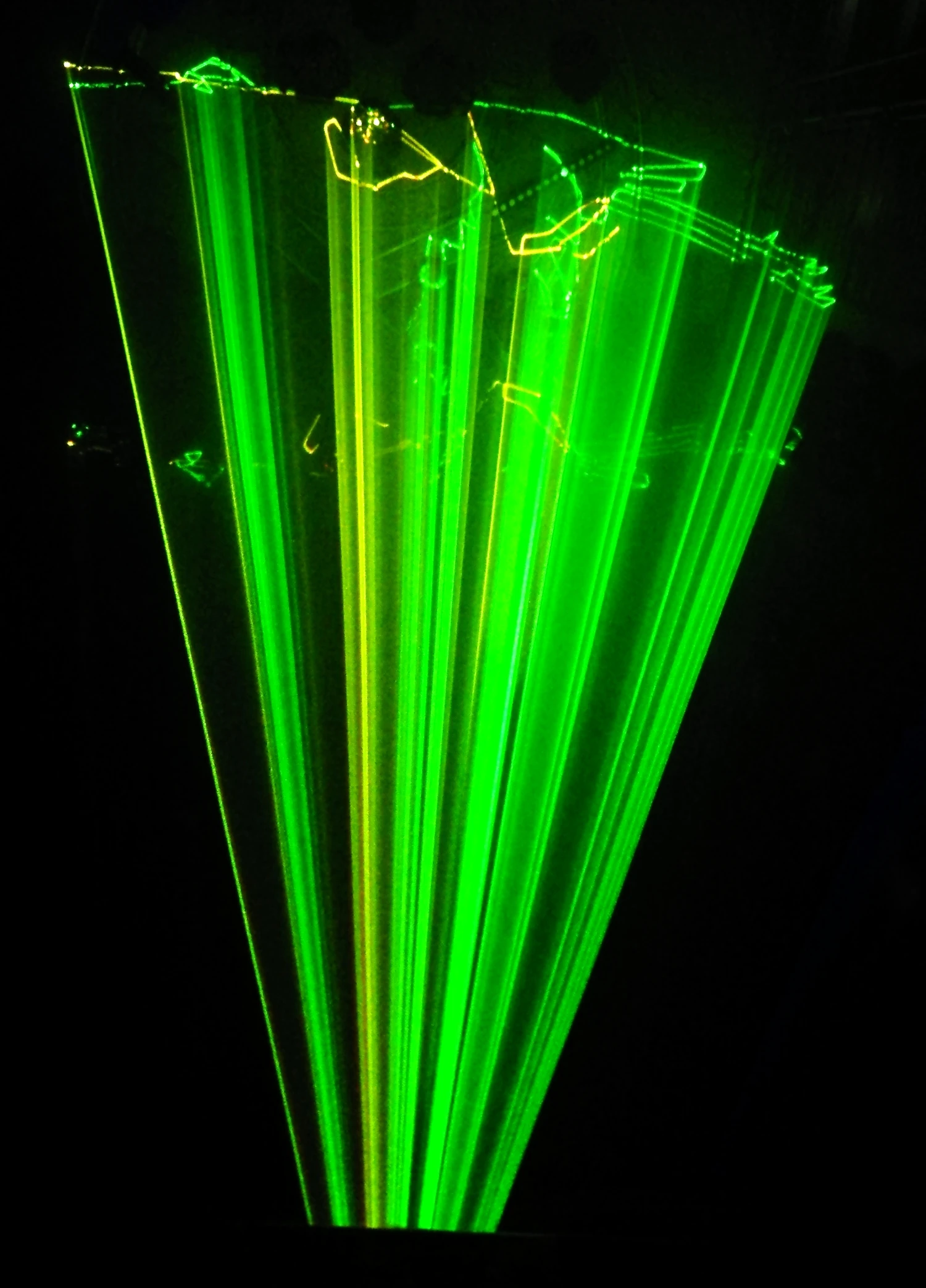 Newest 3D laser show projector 10w RGB Animation big power laser light