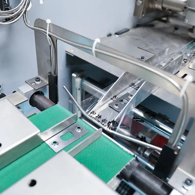 Button Slide  Wrench Razor Screwdriver Cabinet accessories Cable Tie packaging machine