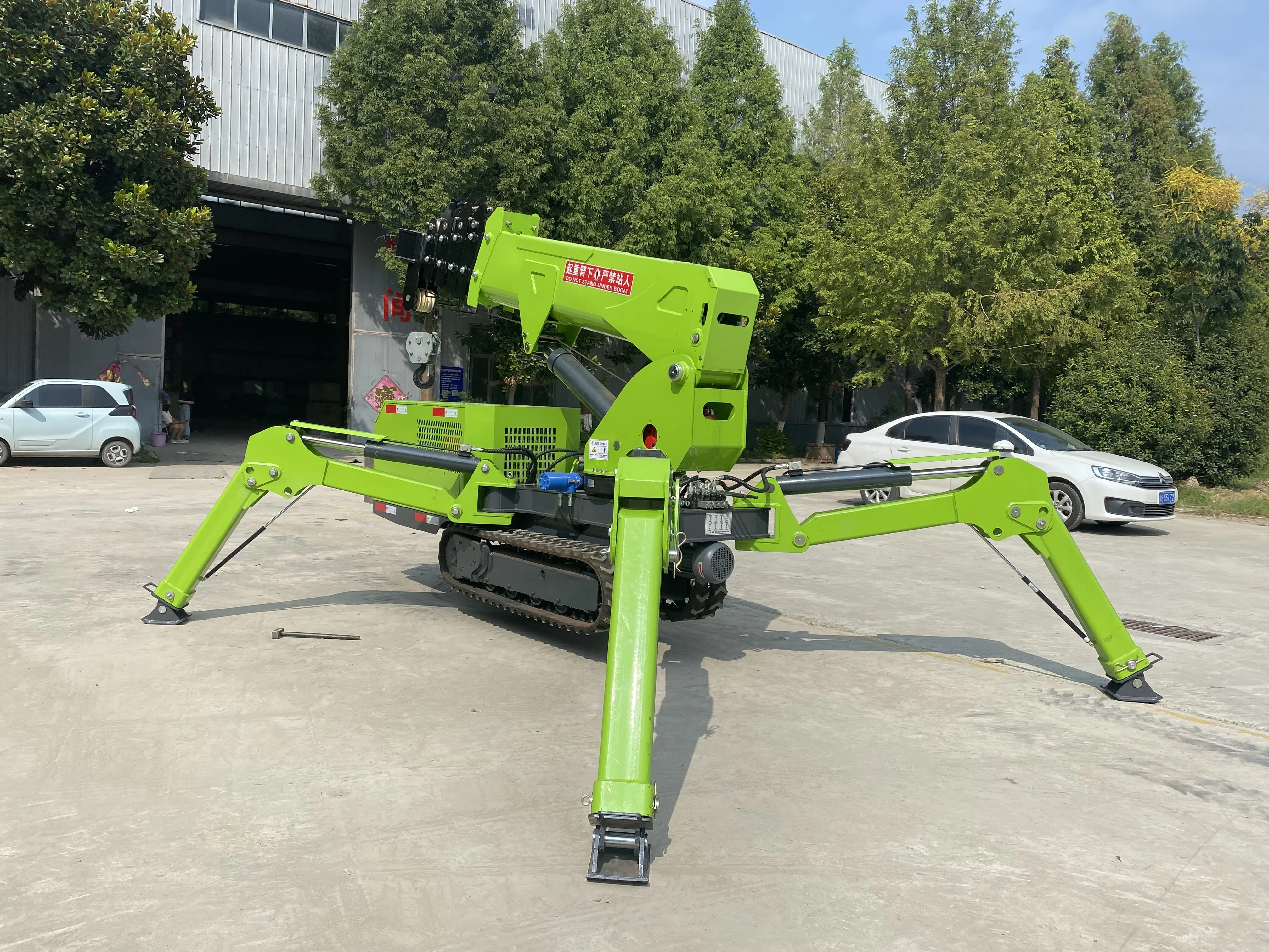 Wireless Remote Control 1T 2T Ac Power And Gasoline Dual Power Mini Spider Crane For Installation Work