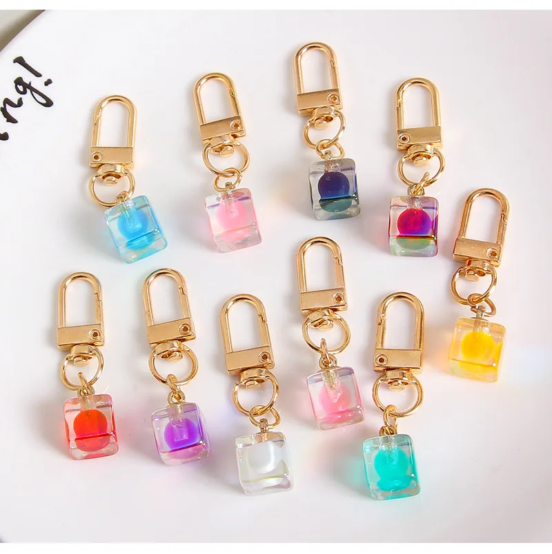 Cute Glitter Love Transparent Acrylic Heart Keychain Pendants for Car Key Holder Handbag Decor Charms DIY Key Chain