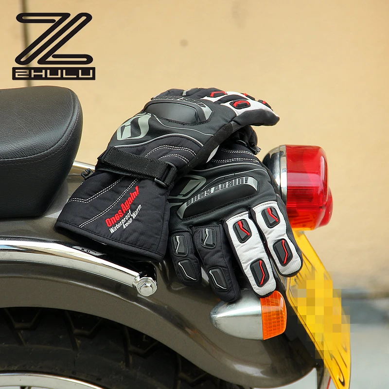 New Arrival Winter Warm Waterproof Anti vibration Motorcycle Riding Gloves