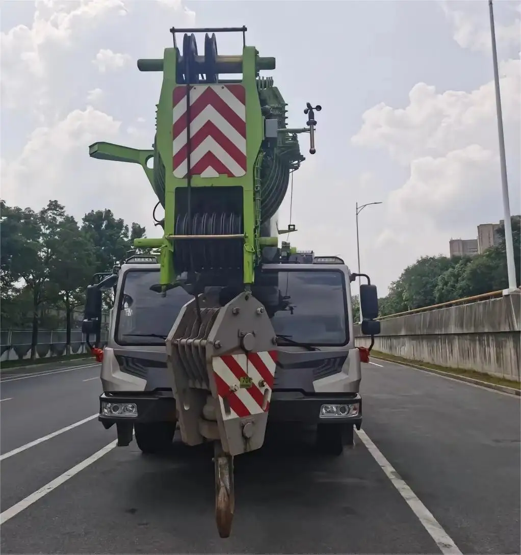 Zoomlion official certification used truck crane used 220 tons crane quality assurance reasonable price usde 220 ton crane