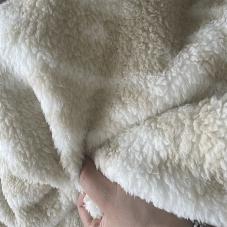 
100% POLY DOUBLE SHERPA CHEAPER FASHION HIGH QUALITY STOCK FABRIC IN PLAID 