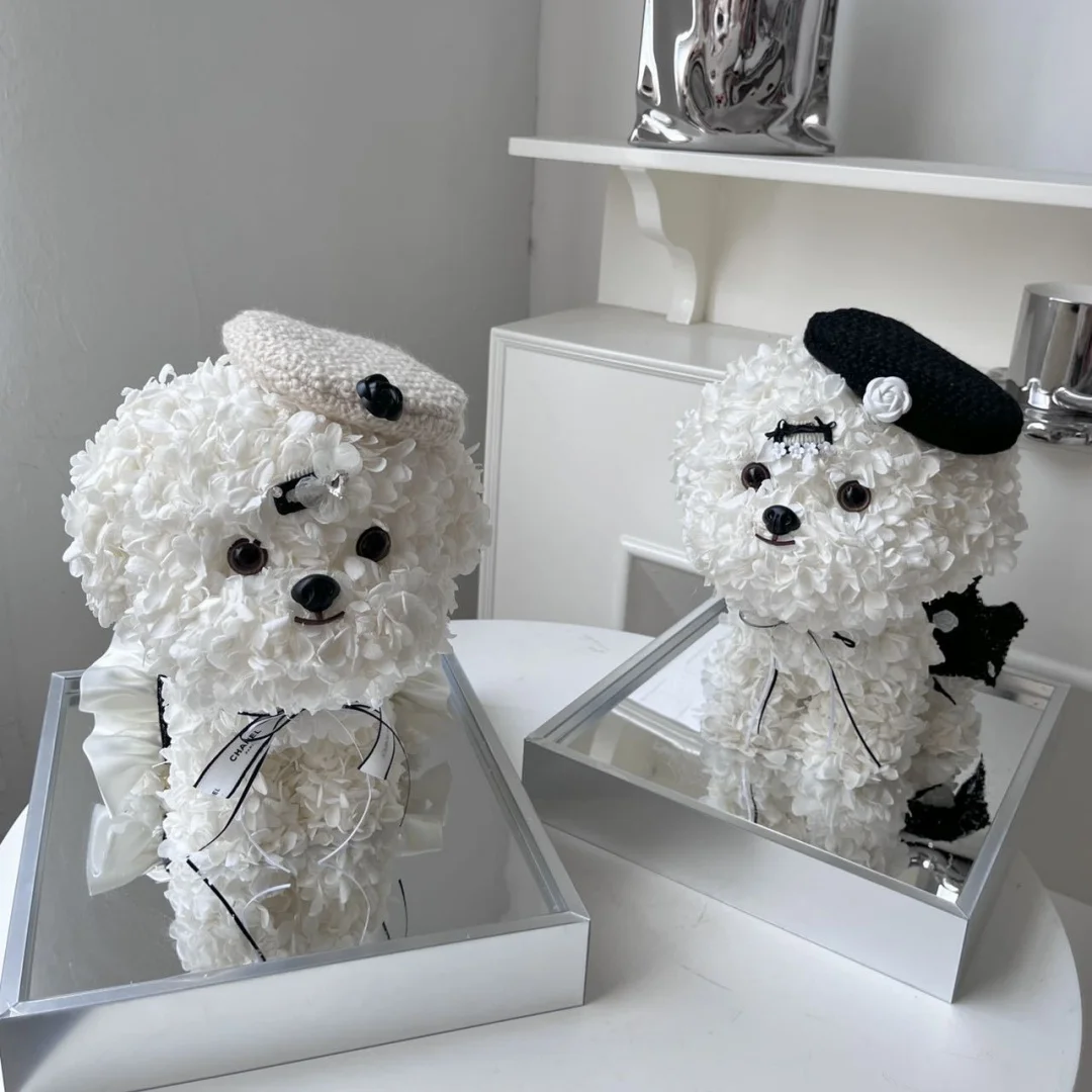 Holiday Valentine Gifts Handmade Preserved Eternal Hydrangea Fresh Flower Teddy Dog Acrylic Ornament Maltese Puppy In Gift Box