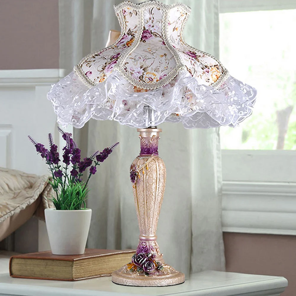 Hot hotel engineering light fixture exported fabric lampshade Resin lamphouse Antique table lamp