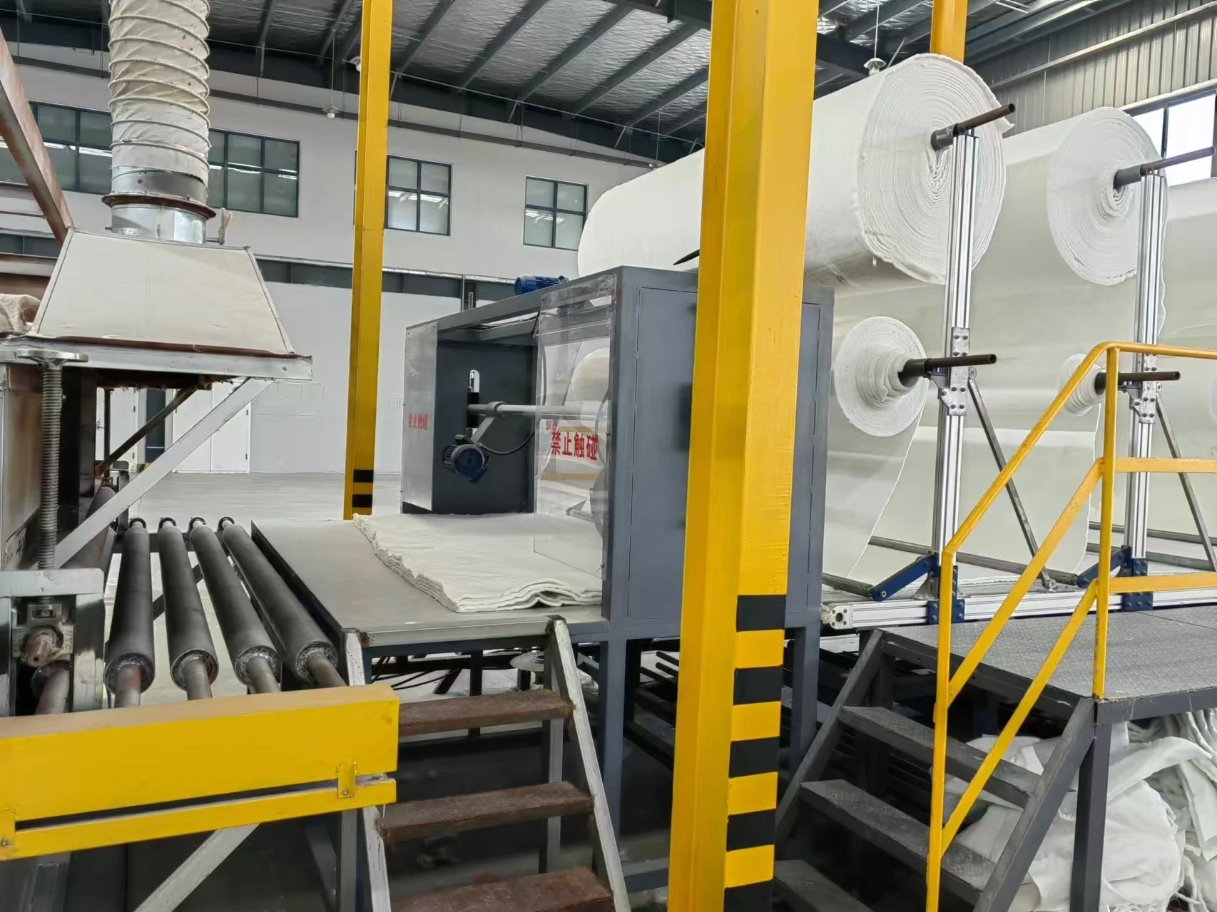 2 mm E -type fiberglass felt  heat insulation materials