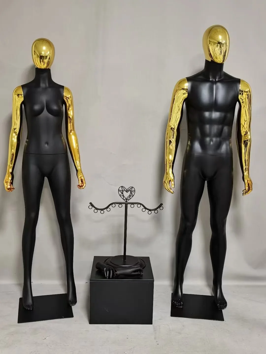 Fashion Window Display Mannequin Male Female Couple Mannequin for Sale