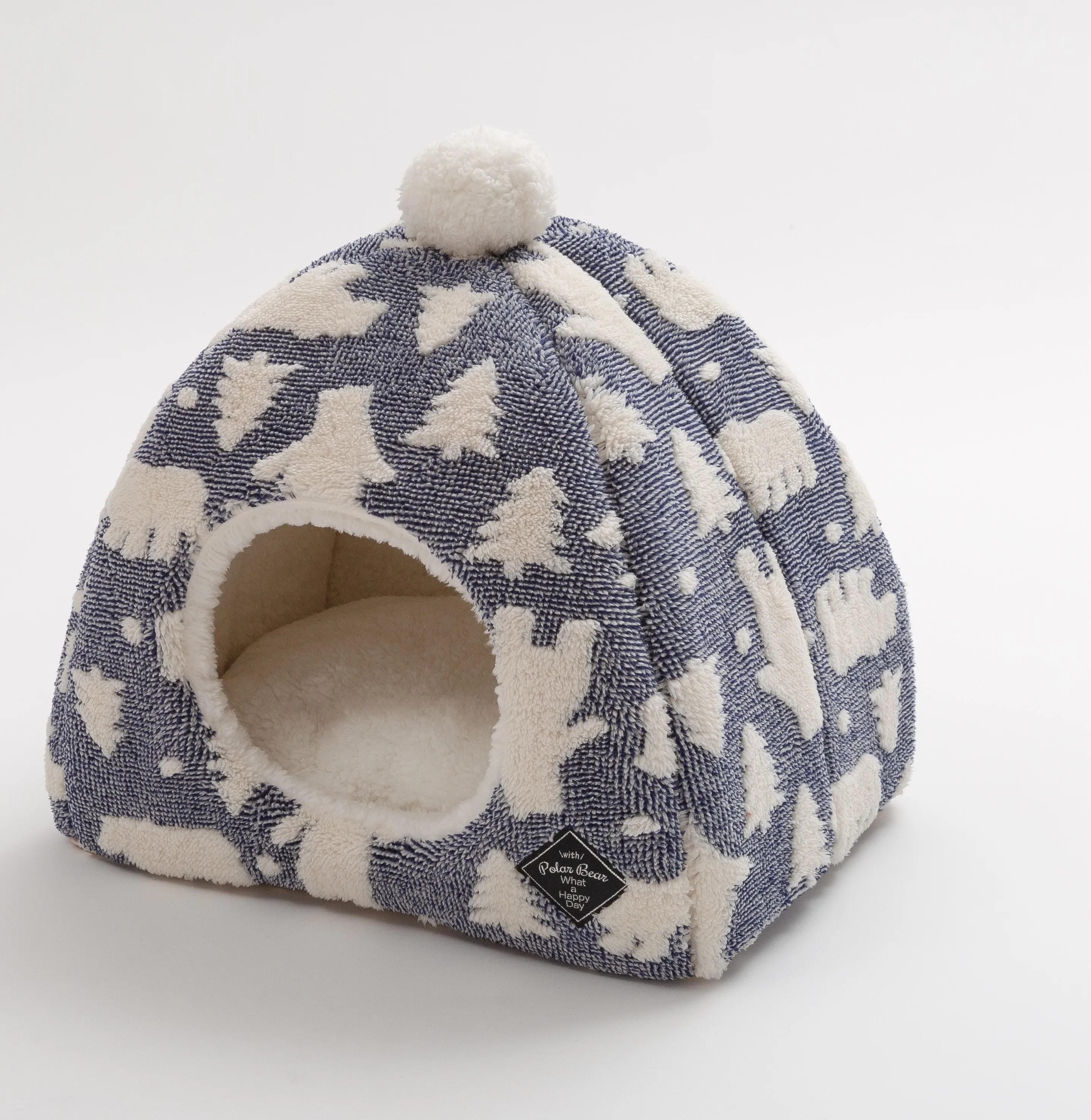 2021 Amazon hot sale well designed jacquard polar bear plush nest pet house pet bed pet mat