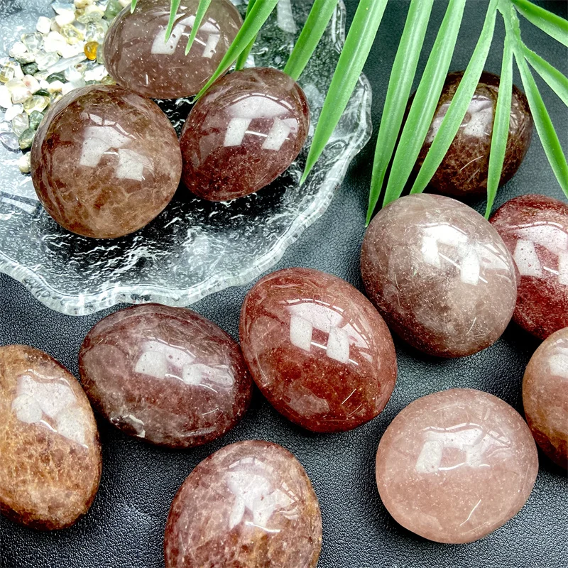 Wholesale Nature-Based Stone High Quality Strawberry Quartz Palm Stone for Home Spiritual Decor