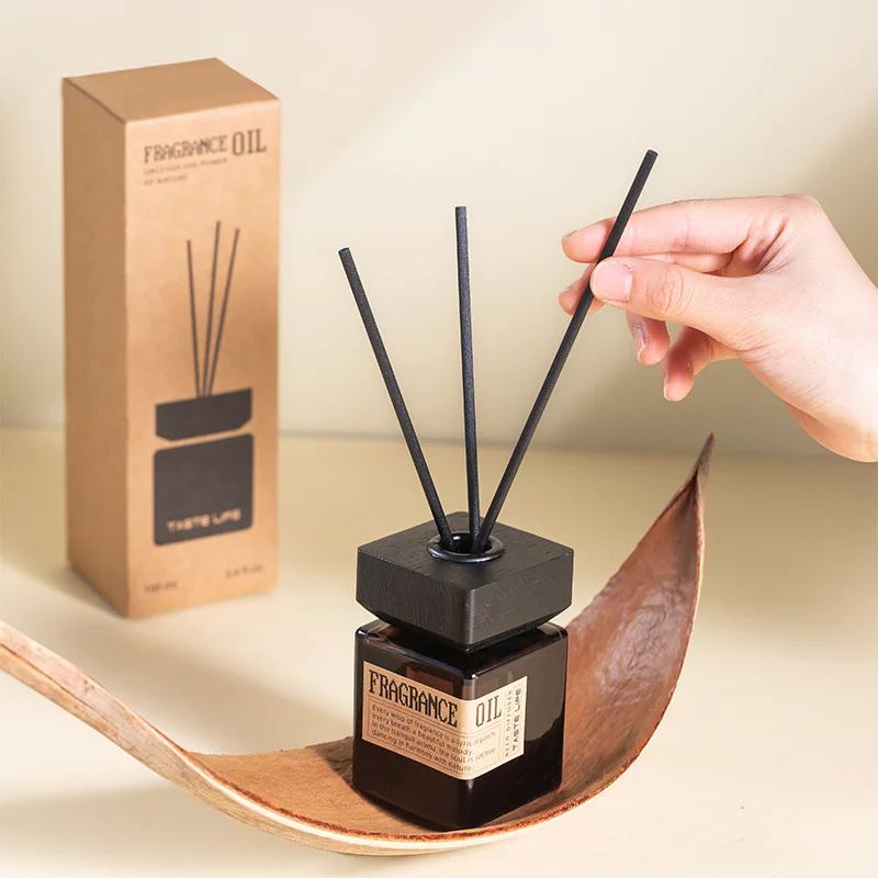 High Quality Spices Professional Modulation Perfume Scented Diffuser Multi-Scents Reed Diffuser With Sticks