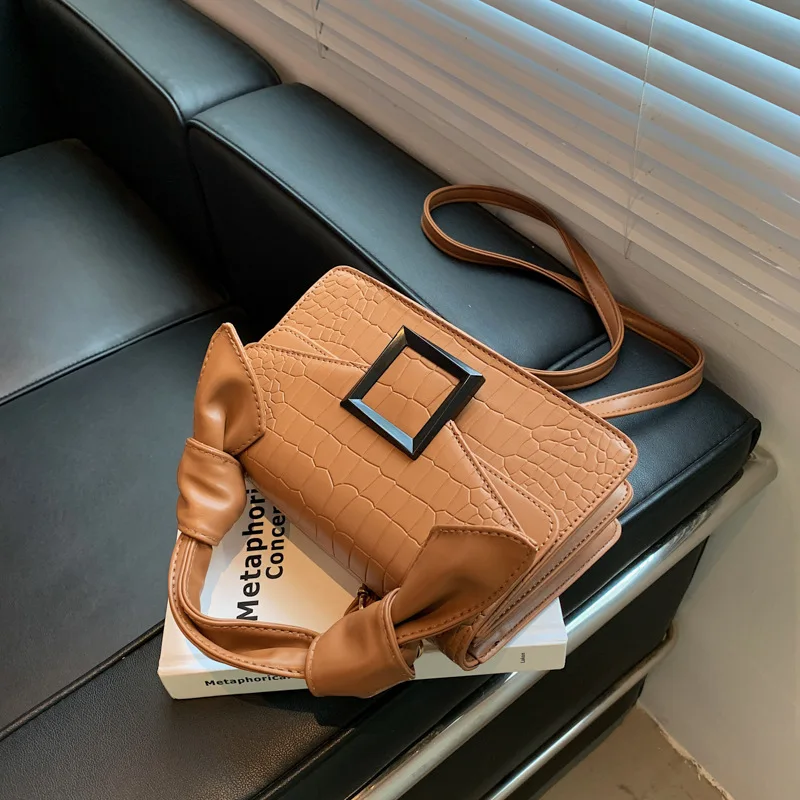 Hot Sell Custom Fashion Trendy Pu Wholesale Women Bag Handbags 2022 Shoulder Handbag Luxury Ladies Woman Hand Bags Purse