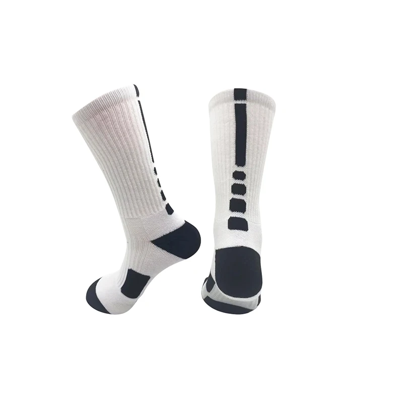 2024 Anti Slip And Wear-resistant Sports Anti Slip And Grip Football Socks Basketball Socks Customization