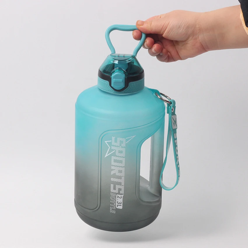 2.3 liter Gym Water Jug Bottle gallon Botol Minum Anak Motivational Frost Plastic Water Bottle With Straw