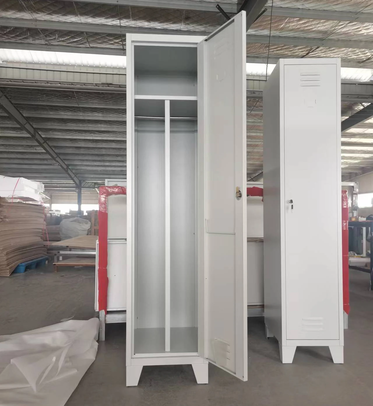 Luoyang Factory Hot Sale Cheap 2 Door Gym Lockers Powder Coated Steel Storage Clothes Metal Lockers