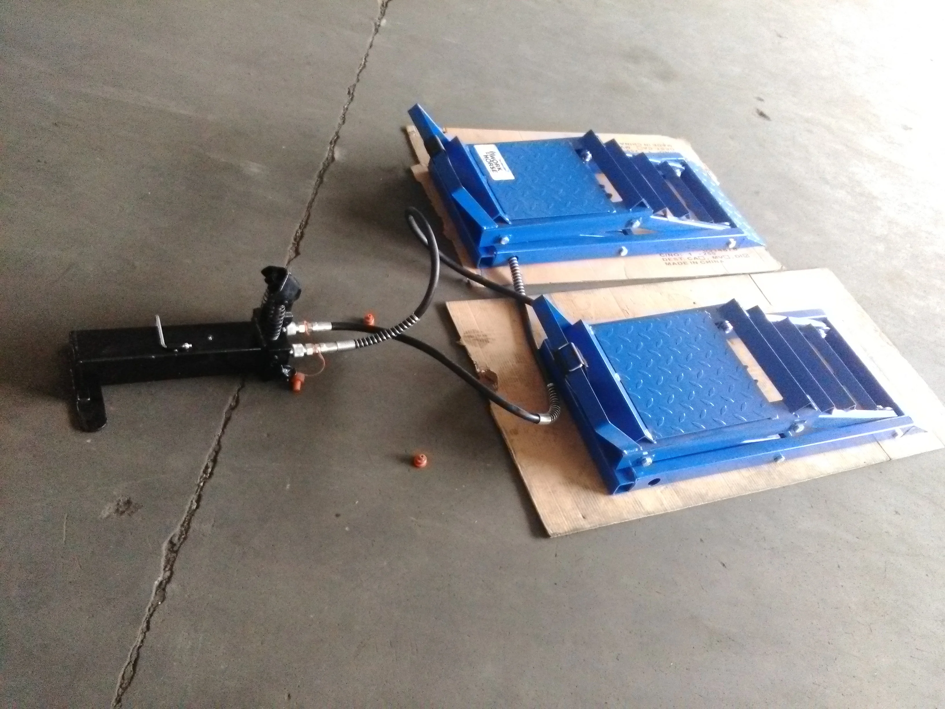 2000LBS/3000LBS hydraulic car lift hand pump lift tire lift