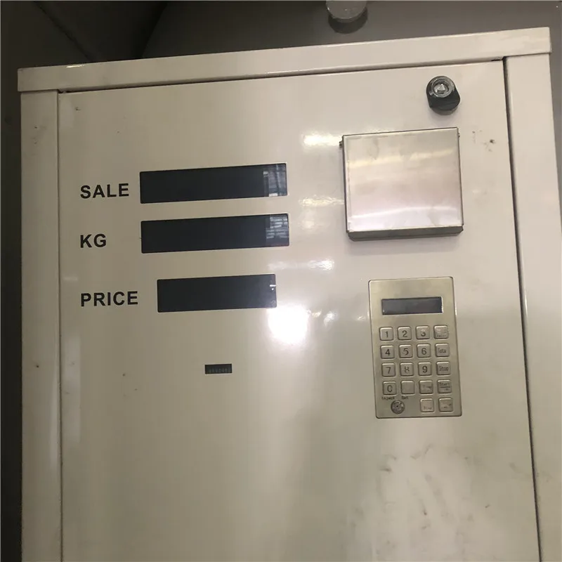 6x4 HOWO 25000 liters RHD LHD lpg tanker truck