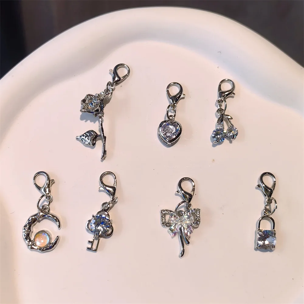 Fashion Pearl Tassel Shoelace Charm Rhinestone Metal Tag Shoe Clips Pearl Ribbon Bow Sneakers Accessory  Y2K Shoe lace Charms