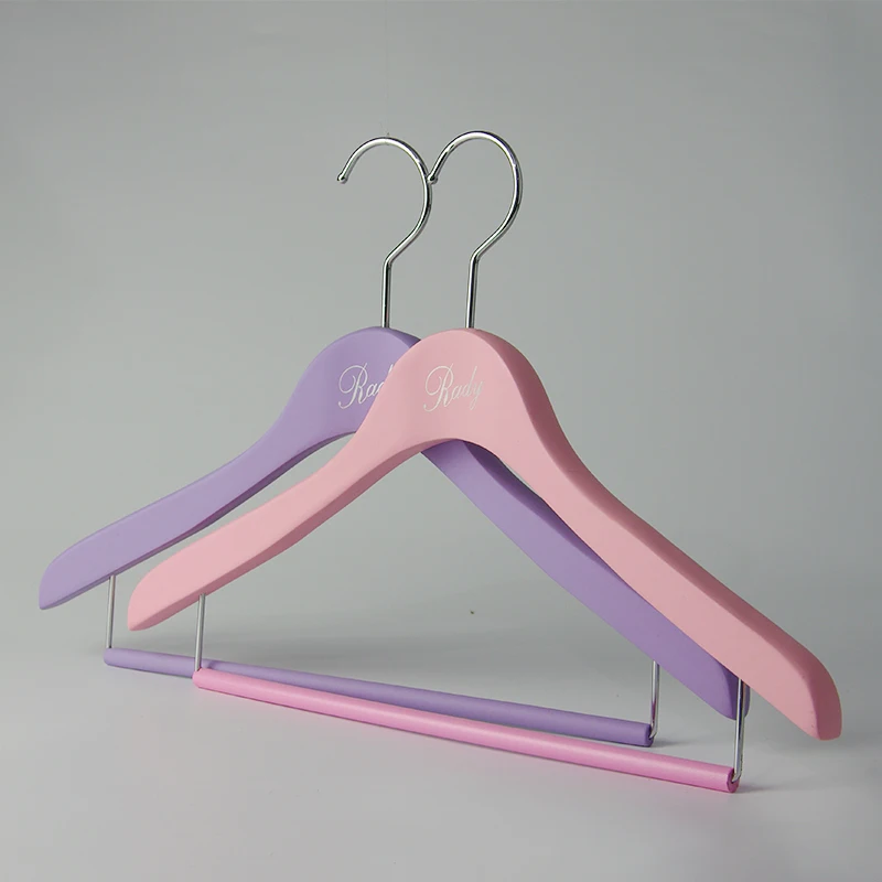 Free Sample Fashion Customized LOGO Printed Pink Purple Wooden hanger custom hanger with logo