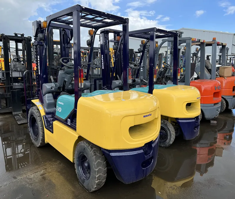 super quality KOMATSU fd30t-14 used secondhand diesel forklift truck originally imported from Japan