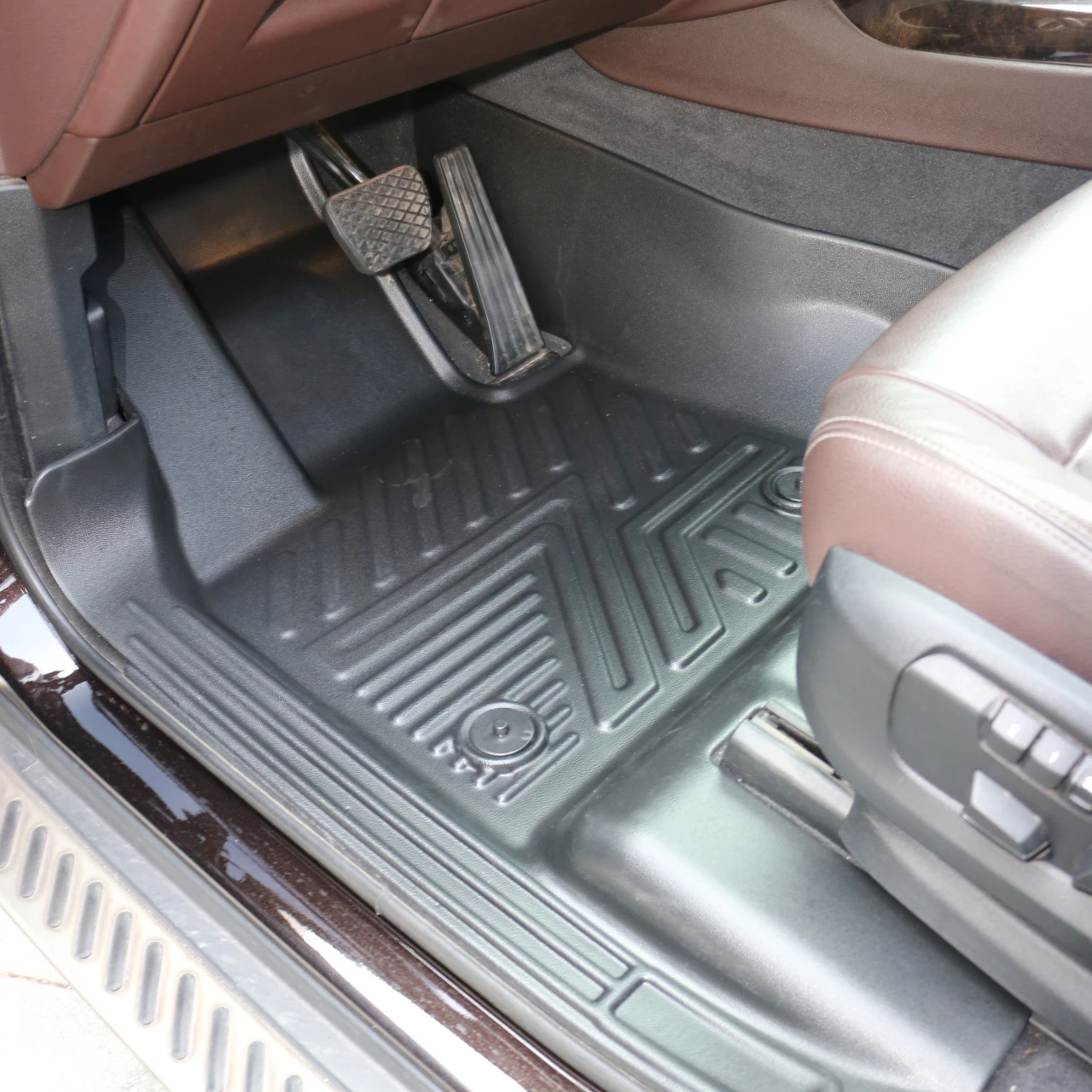 High Quality 5d Car Mats Decorative TPE Car Floor Mats Suitable for BMW ix5