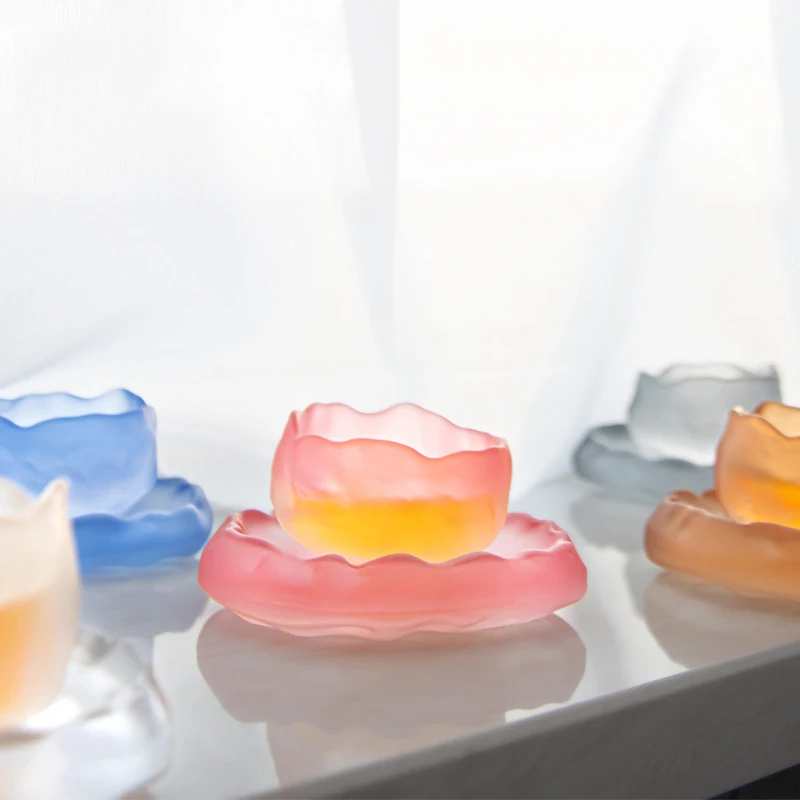 Wholesale Transparent Tea Cups and Sauces New Gradient Glass Design Japanese Kung Fu Tea Cups European Style