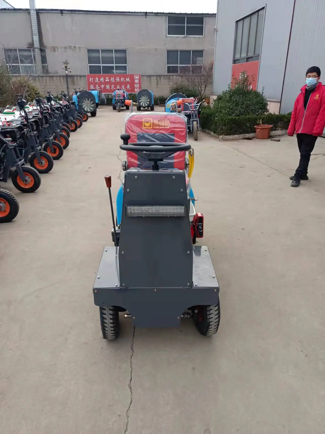 Farm Spraying Equipment narrow width,Power Sprayer With Wheels, orchard sprayer self propelled GUOHAHA
