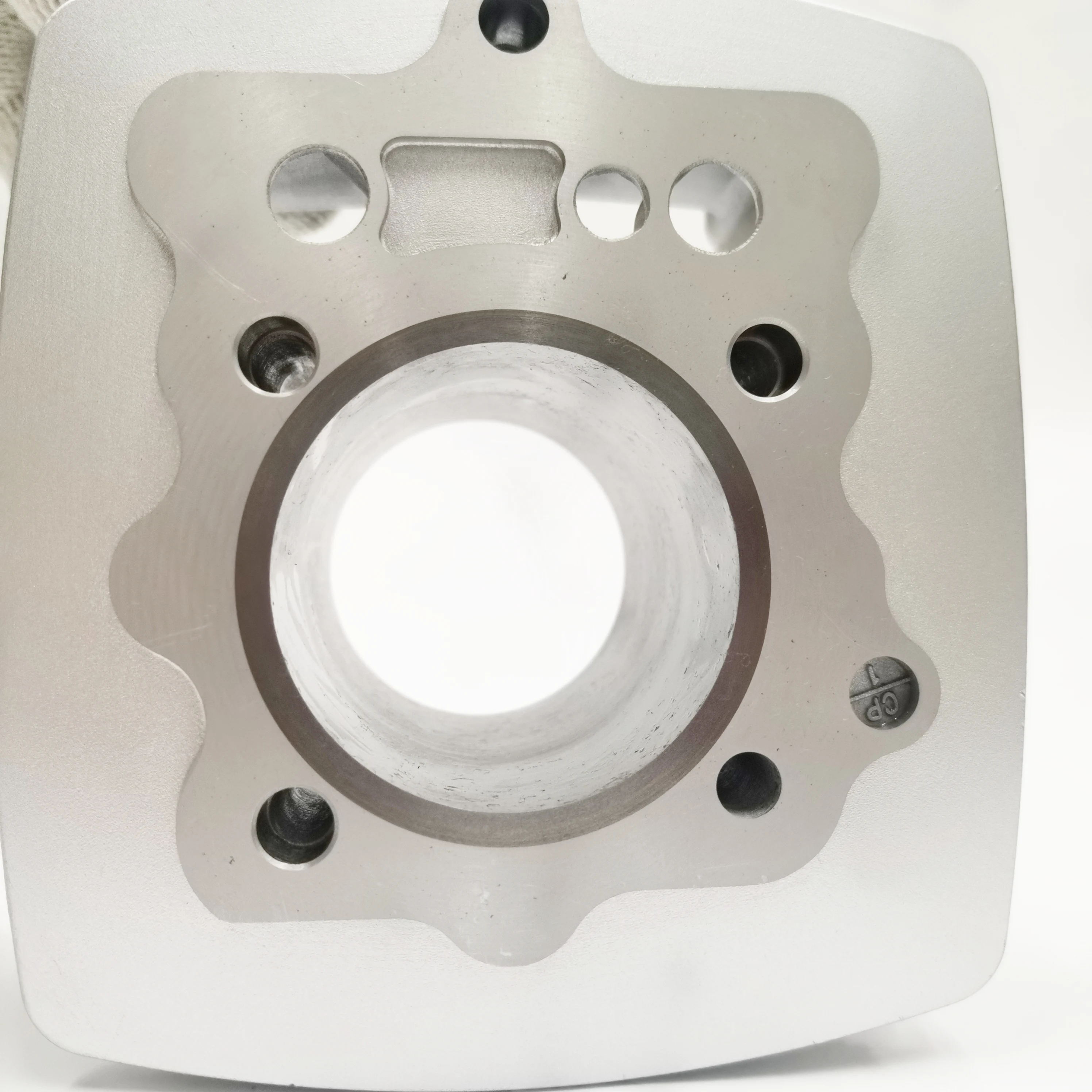 High Quality Motorbike Accessories Two Master Cylinder Twin Cylinder Motorcycle Engine